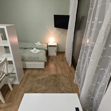Sanjar Apartment *