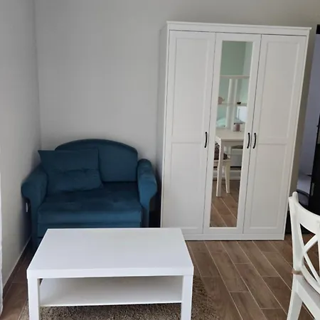 Sanjar Apartment *
