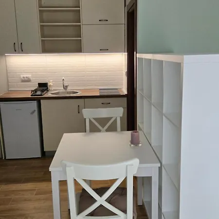 Sanjar Apartment